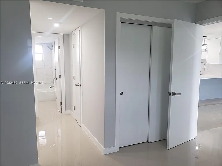 4700 Washington St #404 — Photo 12