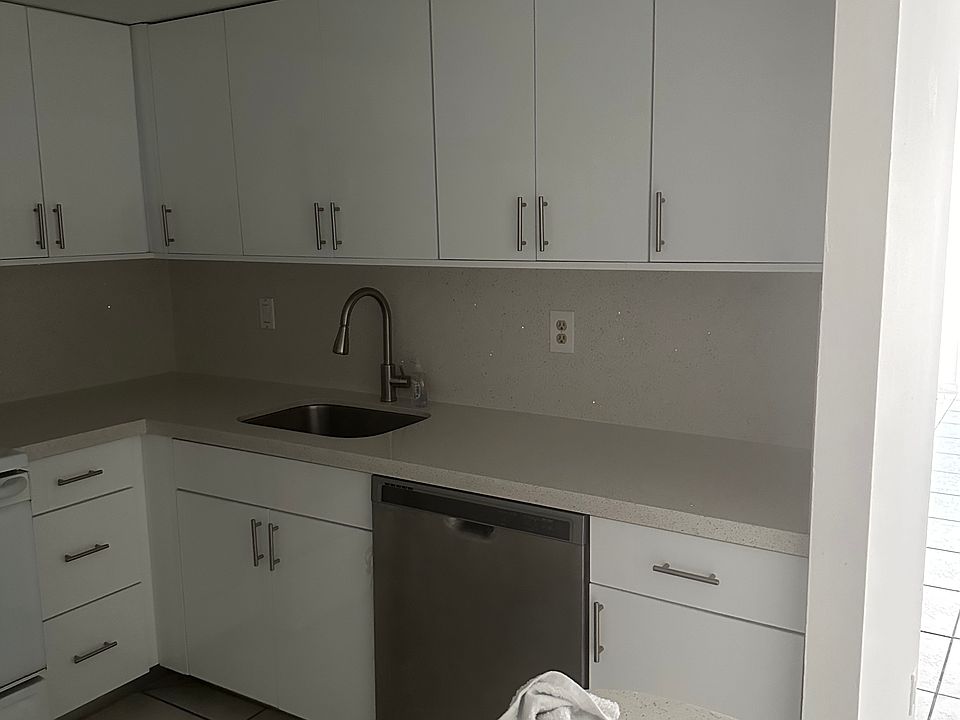 1st image of 6700 Cypress Rd APT 405