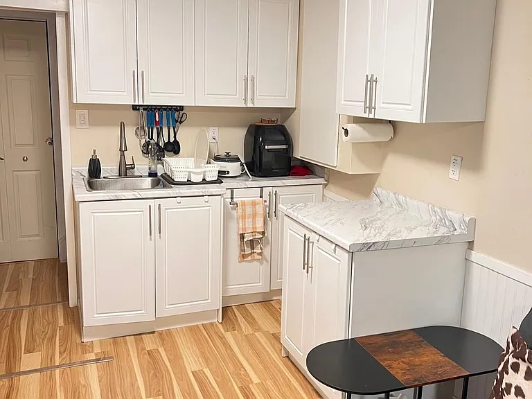 63 Barrett Cres #BASEMENT — Photo 5