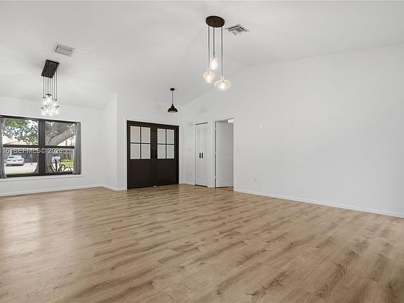 4th image of 10821 Paso Fino Dr