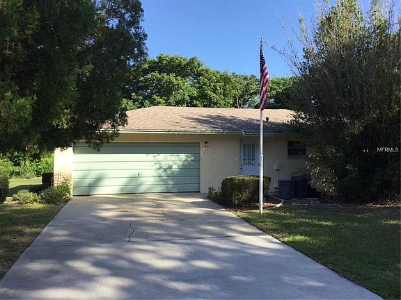 2nd image of 824 E Normandy Blvd