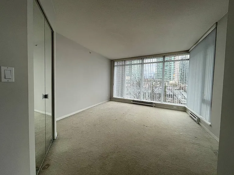 2133 Douglas Rd #207 — Photo 8