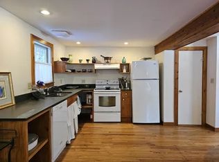 2479 Route 121 E, Grafton, VT 05146
