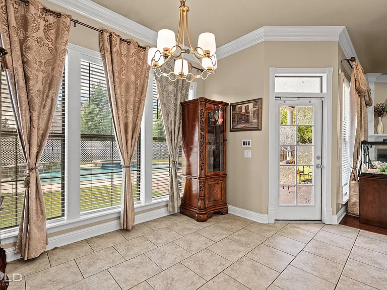 410 Half Moon Ln — Photo 19