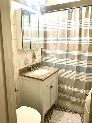 Rented by Meraki Realty LLC | media 14