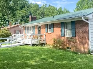 614 Paramount St, High Point, NC 27260