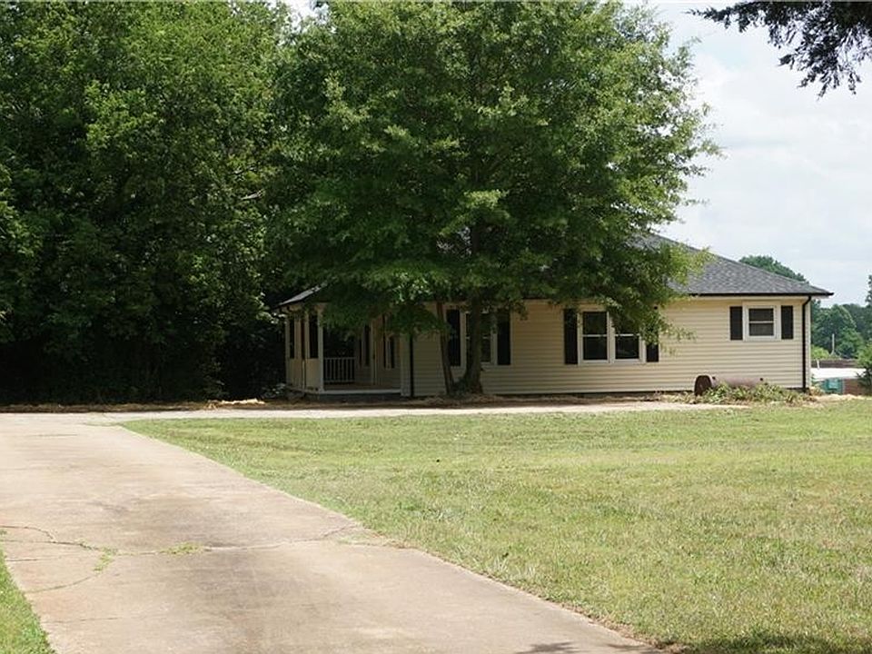 1st image of 1801 Perfection Ave