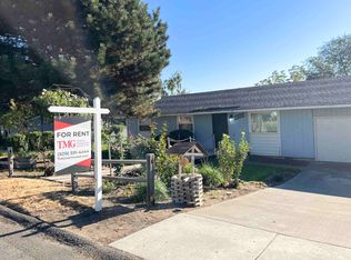 1302 12th St, Benton City, WA 99320