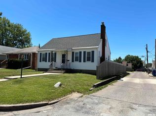 2317 29th St, Moline, IL 61265