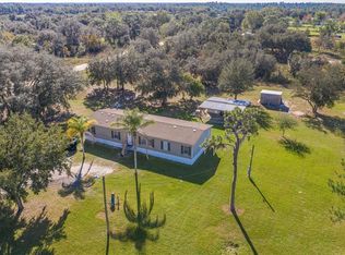 1055 Fazzini Dr, Frostproof, FL 33843