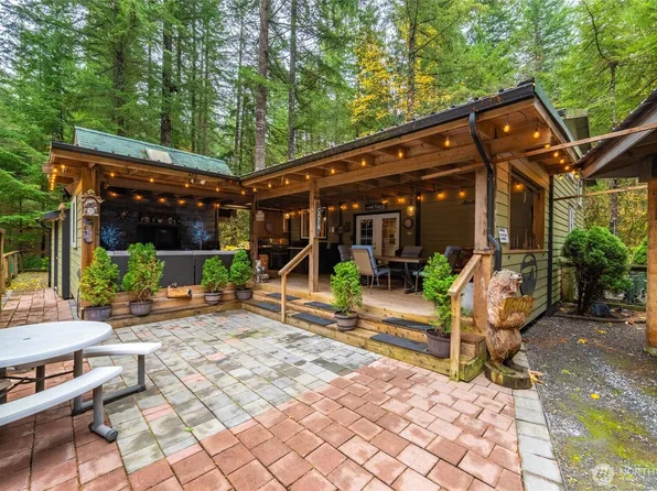 1015 Maple Lane, Sumas, WA 98295