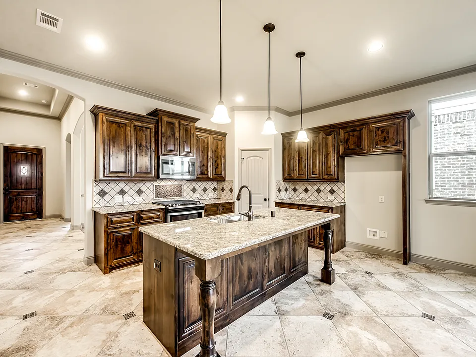 8512 Meadow Sweet Ln