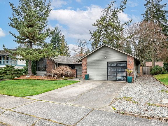 3rd image of 16540 147th Avenue SE