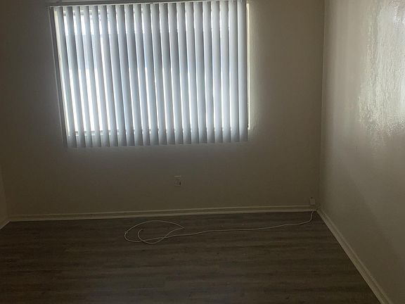 5th image of 215 N Hamilton Ave