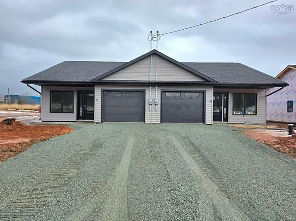 46 Summer Hill Pl, Upper Onslow, NS B6L 0G9