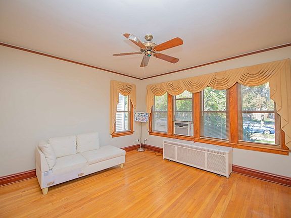 5th image of 5877 N Medina Ave