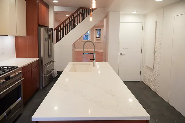 Rented by Compass | media 36