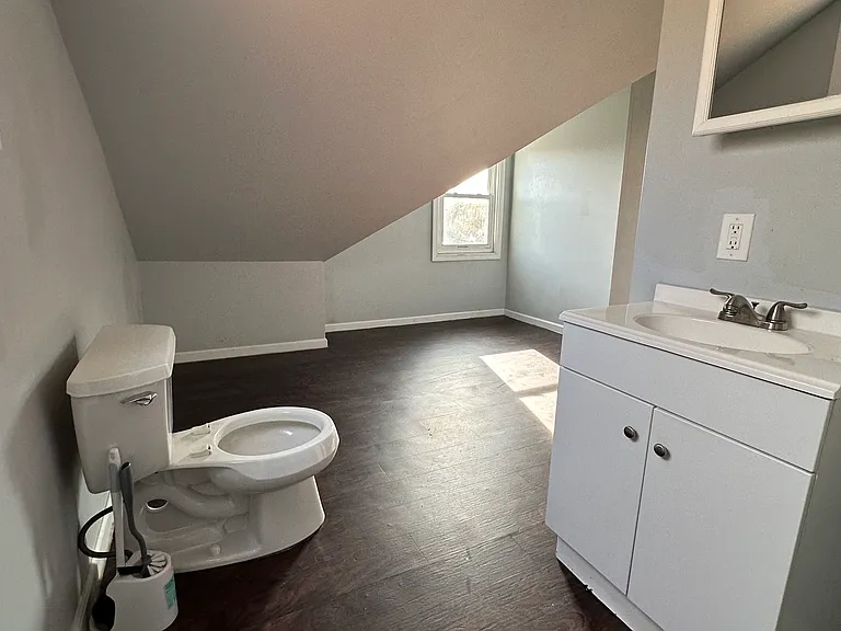 1446 Reuben St #2 — Photo 6