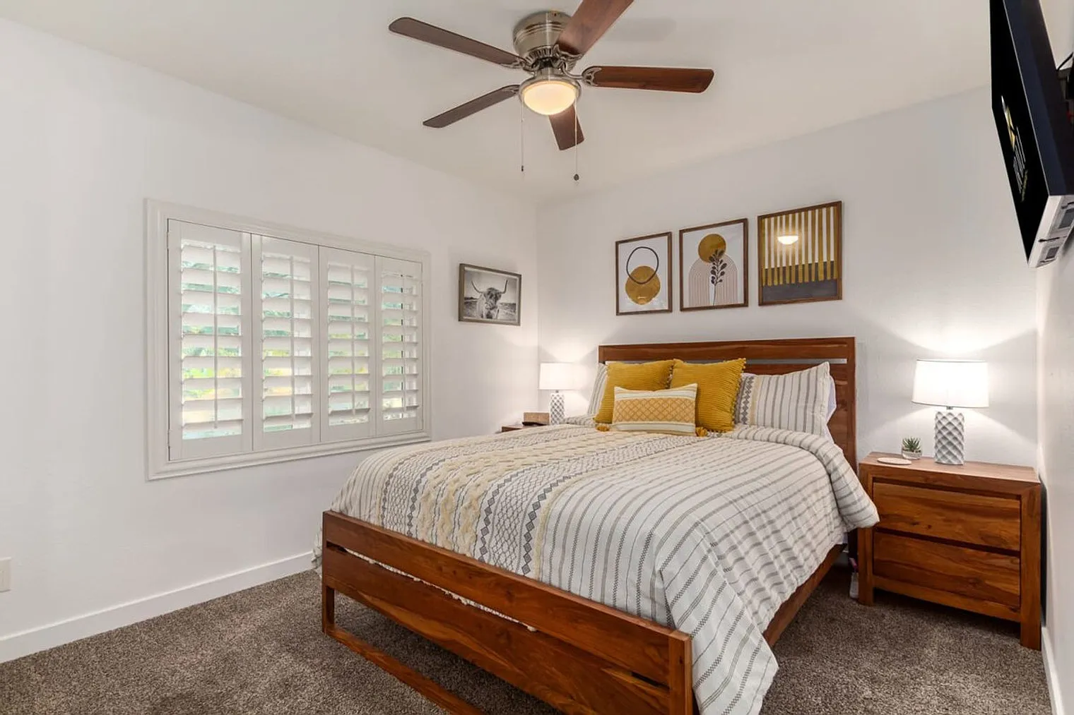 4 bed, 2.0 bath, 1937 sqft, $6,983 — Photo 4