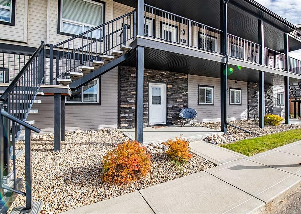 1st image of 81 W Willow Rd #207