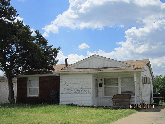 1st image of 3328 NE 16th St