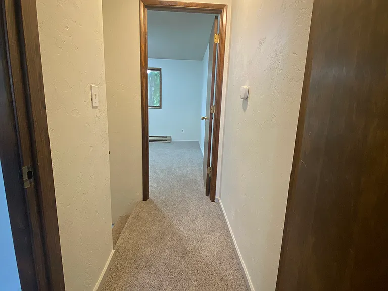 12 Kari Pl — Photo 17