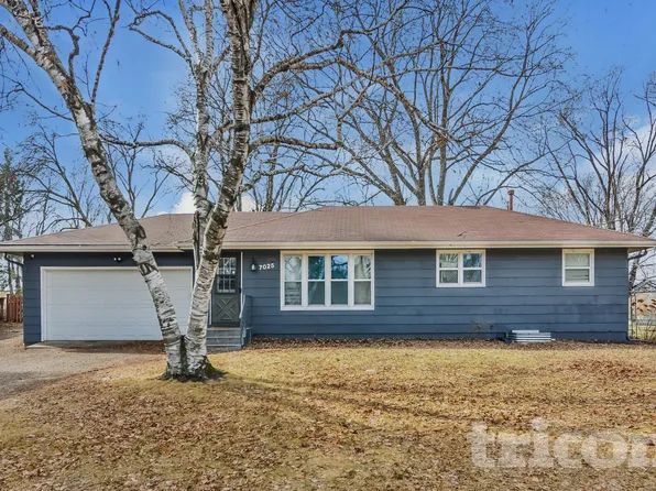 7025 Grimes Ave N, Brooklyn Center, MN 55429