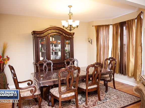 4th image of 16622 S Arbor Ct
