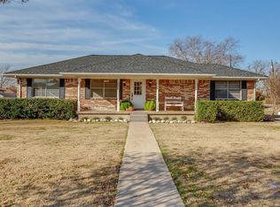 1119 N Houston St, Royse City, TX 75189