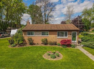 35665 Simon Dr, Clinton Township, MI
