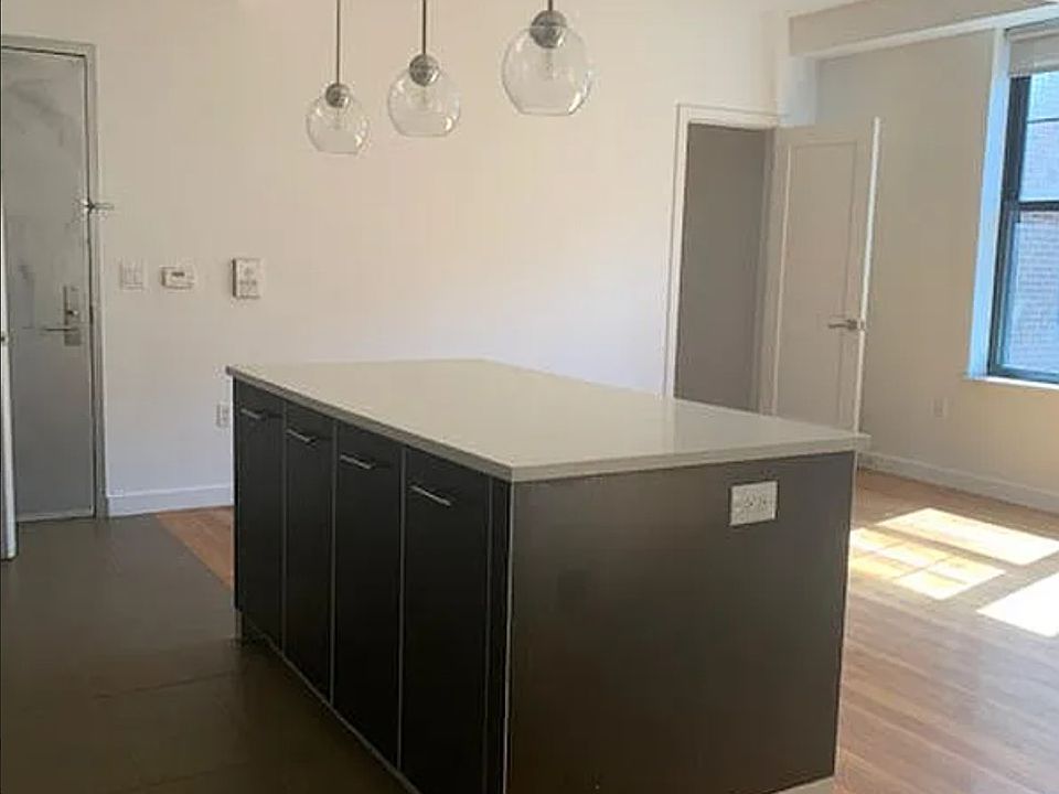 1st image of 123 Parkside Ave APT 5J
