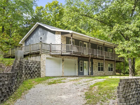 151 Middlegate Place, Branson West, MO 65737