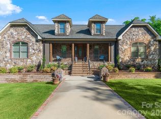 2037 Rocky Stream Rd, York, SC 29745