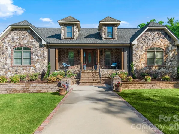 2037 Rocky Stream Rd, York, SC 29745