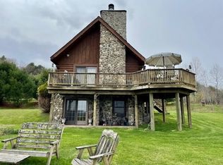 222 Log Cabin Ln, South New Berlin, NY