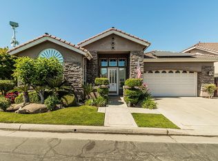 852 E Mill Creek Dr, Fresno, CA