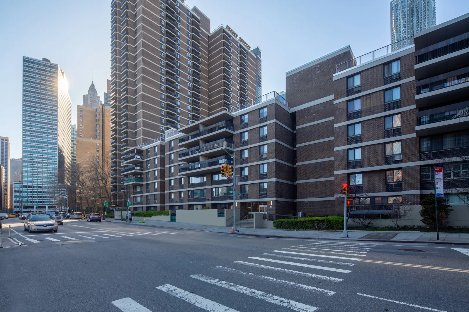 樓 About 140 E 63rd St, New York NY | HOAs, Reviews, Amenities