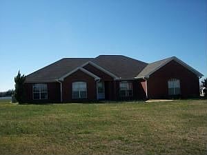 Home for Sale in Saltillo, Mississippi $219,400