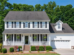 5090 Sheffield Place Dr, Kernersville, NC 27284