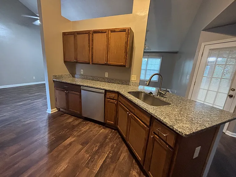 Kitchen 2