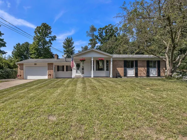 311 Bingham Ct NW, Comstock Park, MI 49321