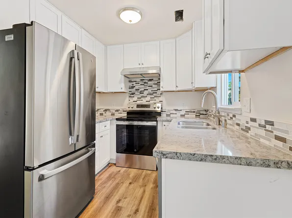 1266 7th Ave, Santa Cruz, CA 95062