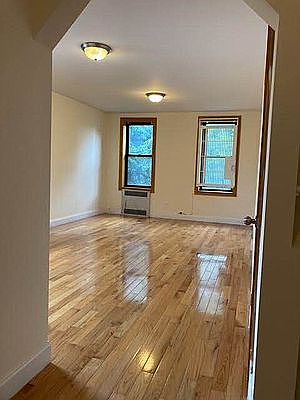 3rd image of 612 Academy St #5