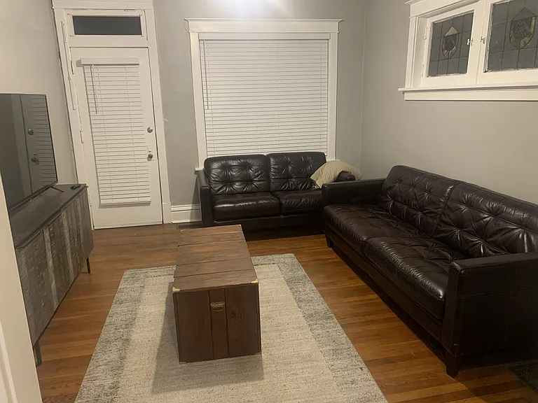 4522-4524 Cleveland Ave #1F — Photo 4