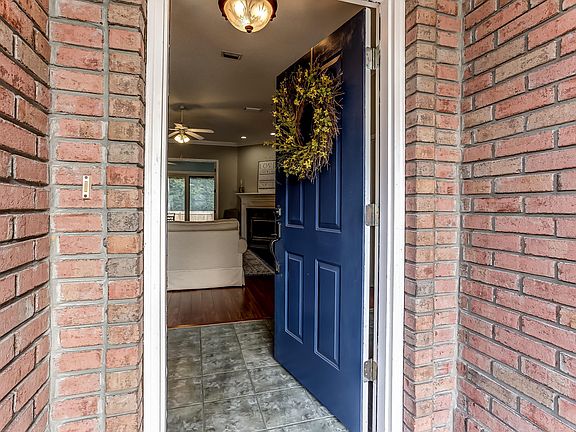 5th image of 12728 Edenbridge Ct #0