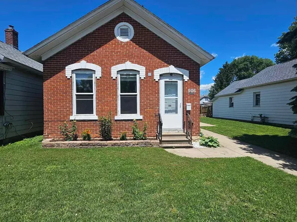 506 E 11th St, Winona, MN 55987