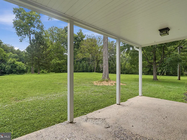 160 Train Whistle Dr — Photo 34