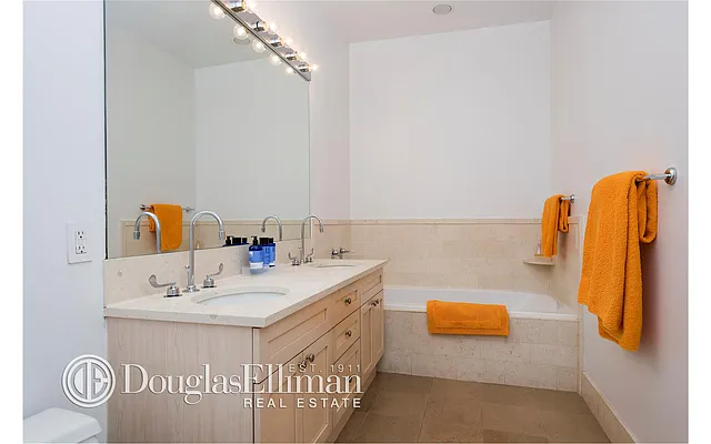 Rented by Douglas Elliman | media 4