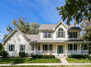 1004 N Arlington Heights Rd, Arlington Heights, IL 60004