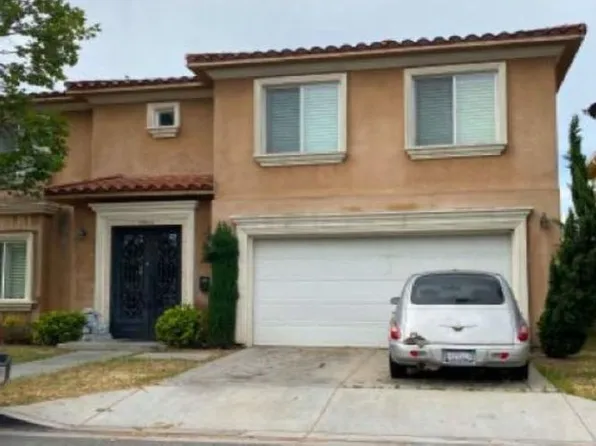 7954 Lyndora St, Downey, CA 90242